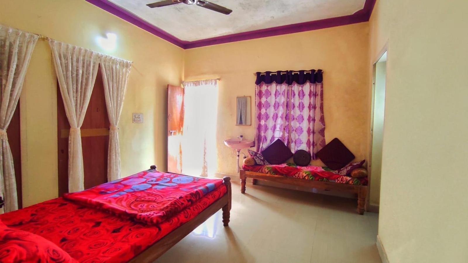 Royal Palm Homestay Madikeri Exterior photo